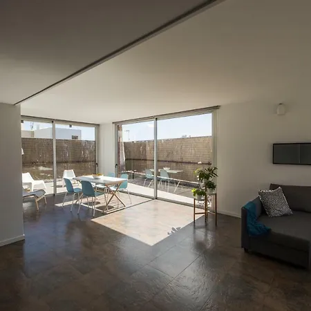 アパート Sunny And Quiet Duplex *