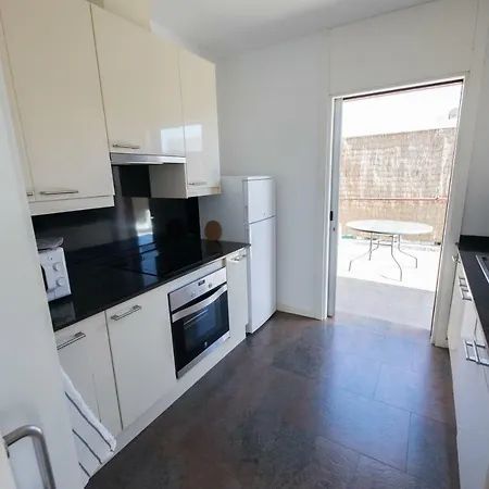 Sunny And Quiet Duplex アパート *