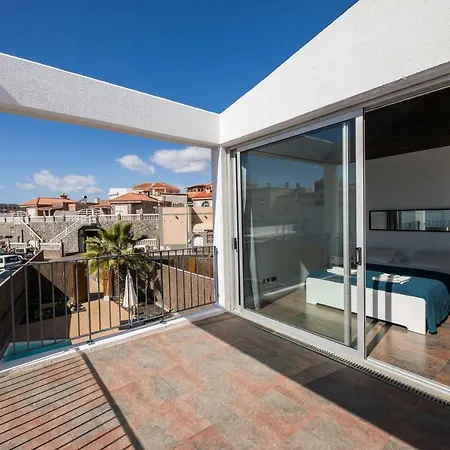 Sunny And Quiet Duplex